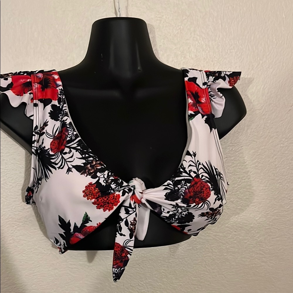 Floral Tie-Front Women's bikini bra festival top. Cute sexy adjustable tie.